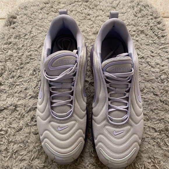 Nike Airmax 720 - Picture 6 of 9